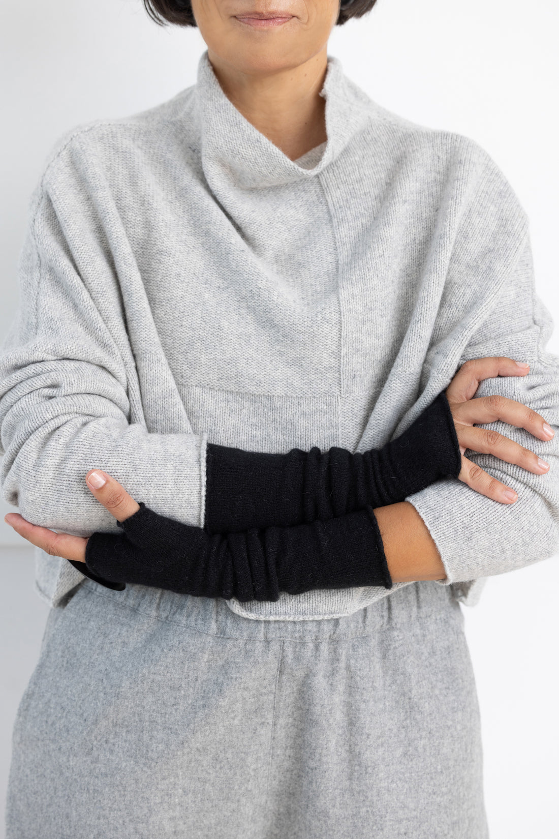 RUNDHOLZ CUFF BLACK