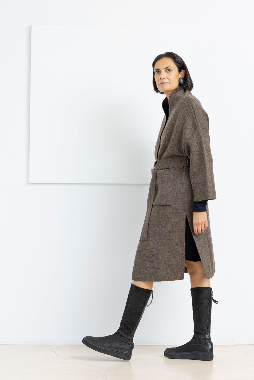 MA ' RY ' YA LONG COAT TAUPE