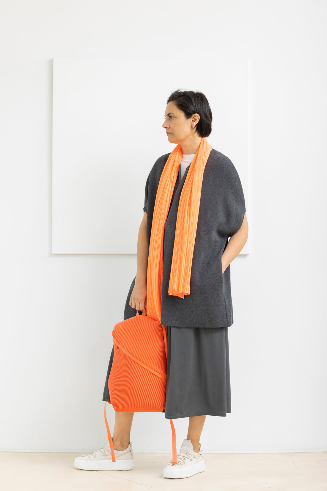 PLEATS PLEASE ISSEY MIYAKE SCARF ORANGE NEON