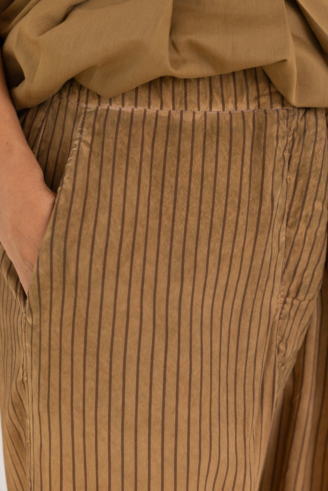 RUNDHOLZ DIP silk stripe pants dakar