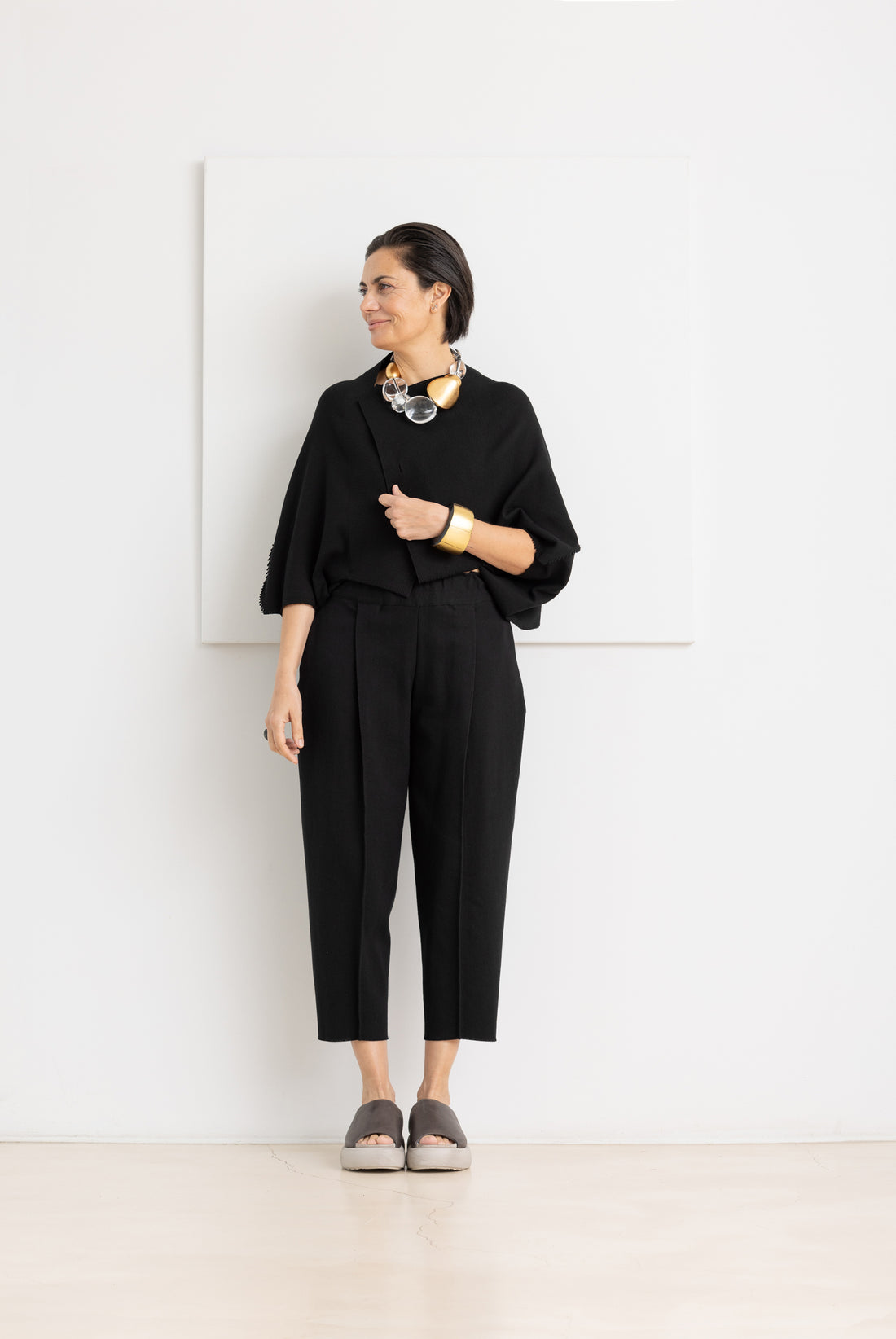ISSEY MIYAKE CAMPAGNE CARDIGAN BLACK