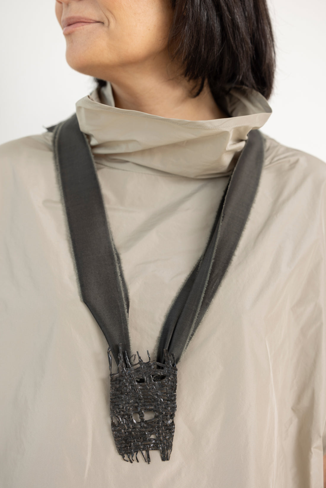 MIIYU by Joana Santos necklace black