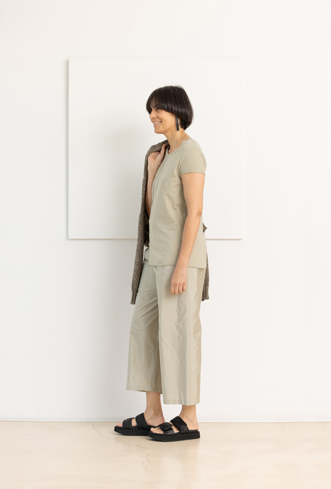 STUDIO B3 ANEMONE SHIRT SAGE BEIGE