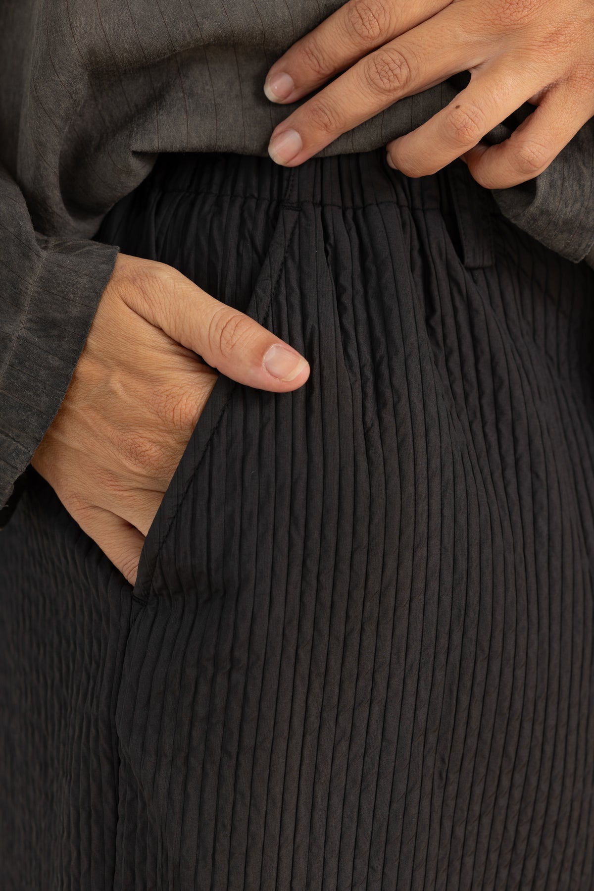 MOYURU Pantalones negros – imagen 2