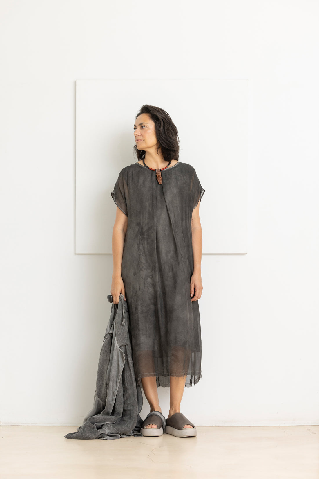 SANCTAMUERTE dress ash grey