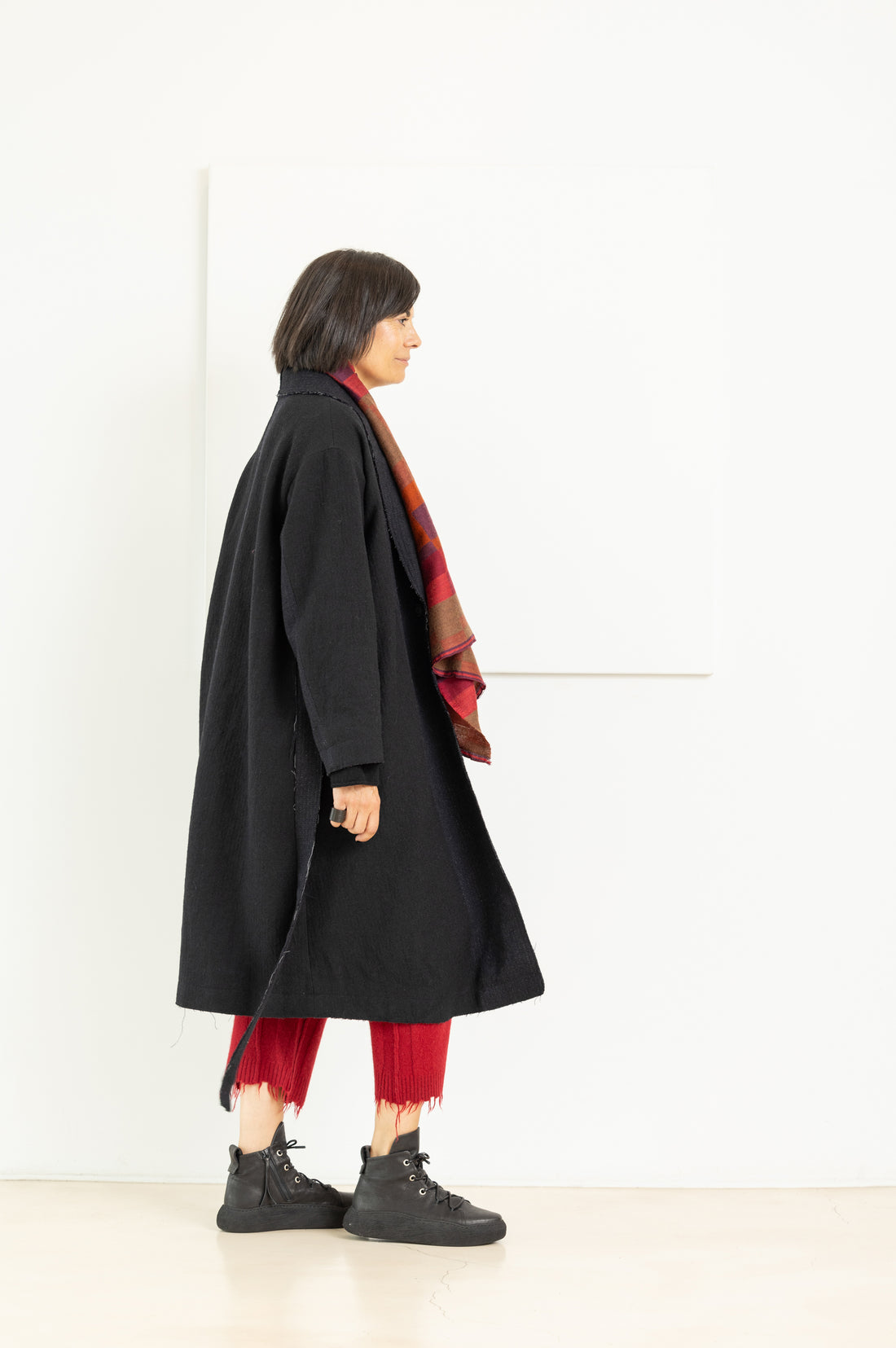 PAS DE CALAIS STRIPE COAT BLACK