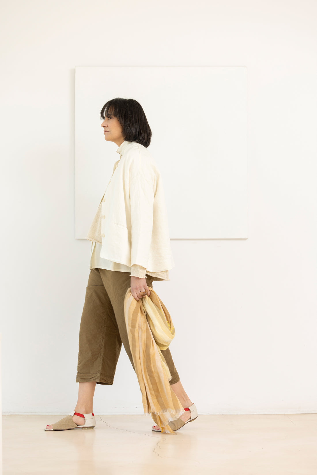 AEQUAMENTE jacket chalk