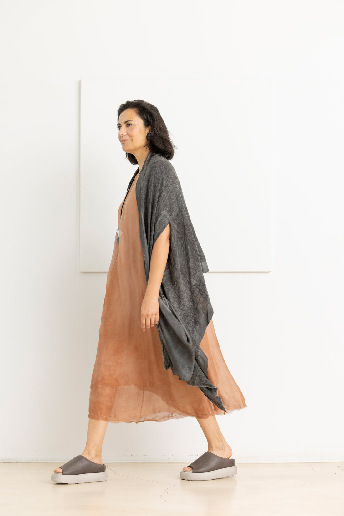SANCTAMUERTE kimono stole ash grey