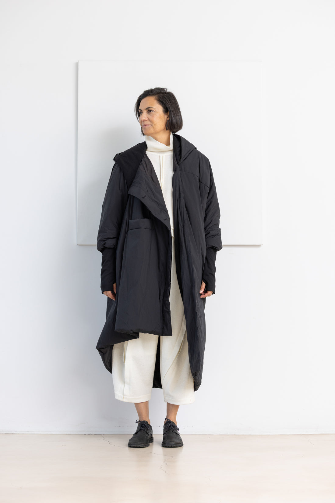 SANCTAMUERTE LONG COAT BLACK