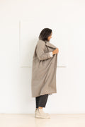 AEQUAMENTE long coat tortora – image 6
