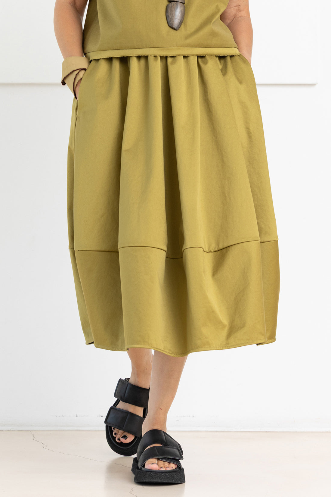 MIIYU MUSHROOM SKIRT OLIVE