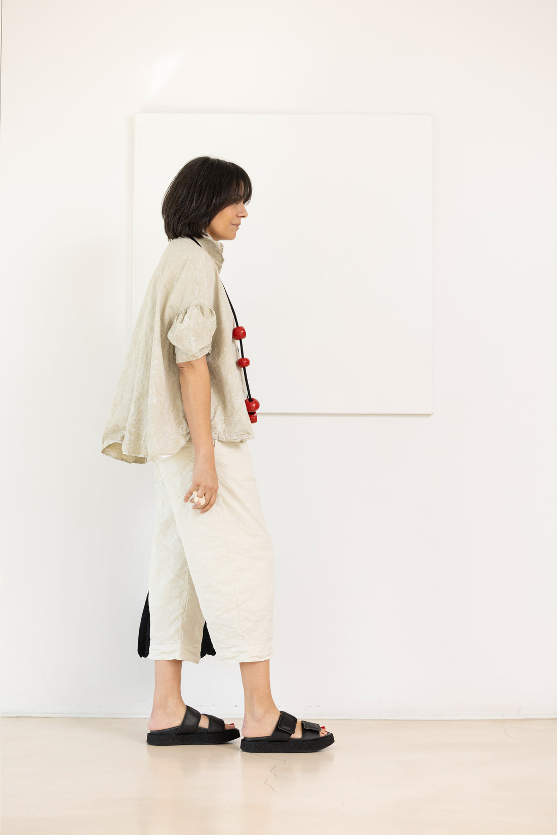 AEQUAMENTE pants chalk