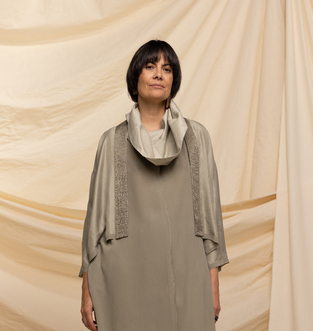 MIIYU SILK KIMONO TAUPE