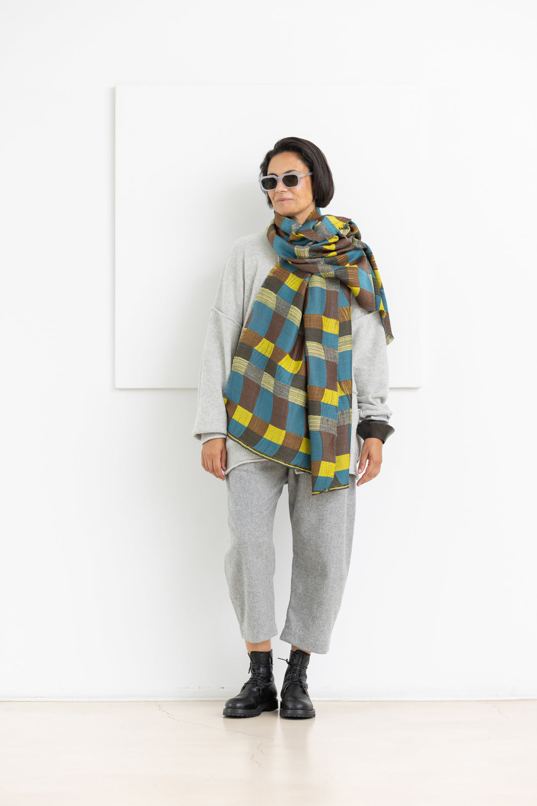 TRAITS SCARF PIA COL 3