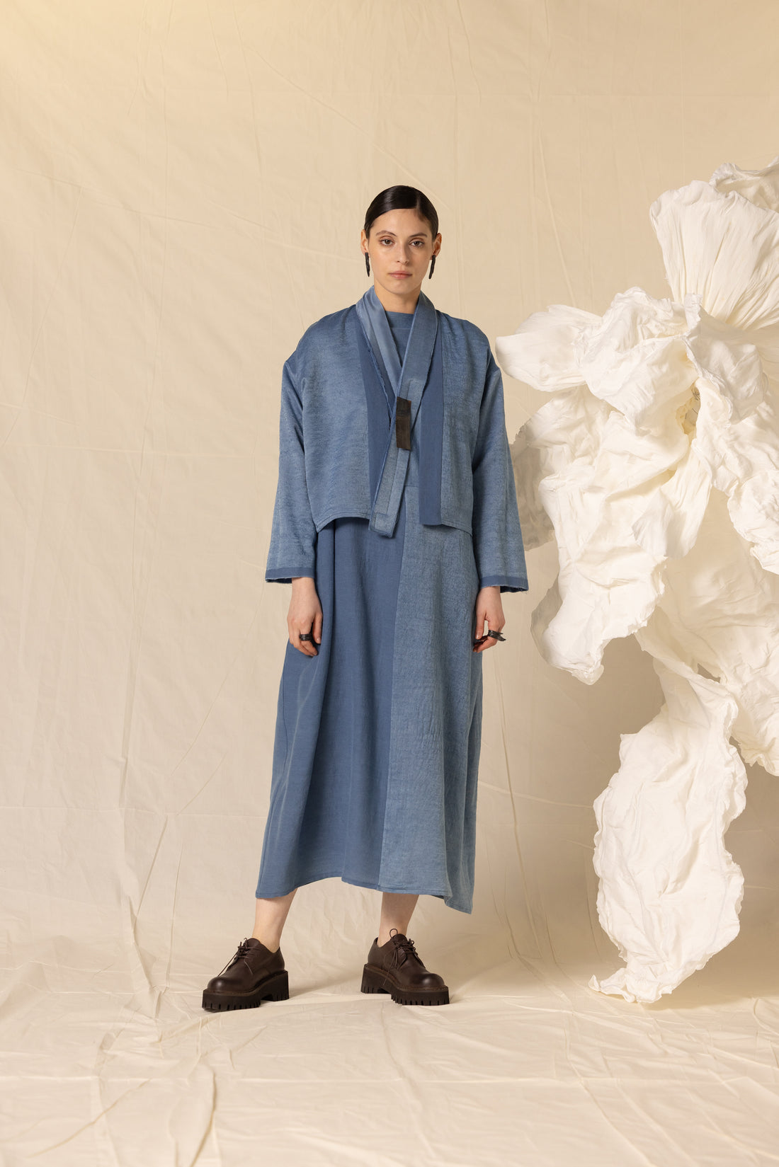 MIIYU wool silk kimono indigo