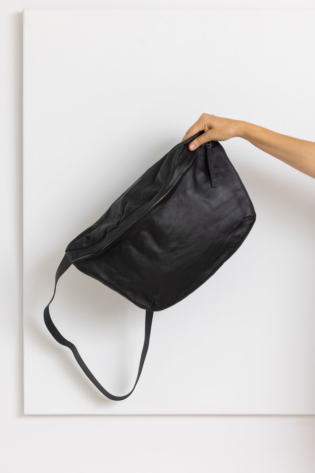 BIG BERLIN LEATHER BAG BLACK