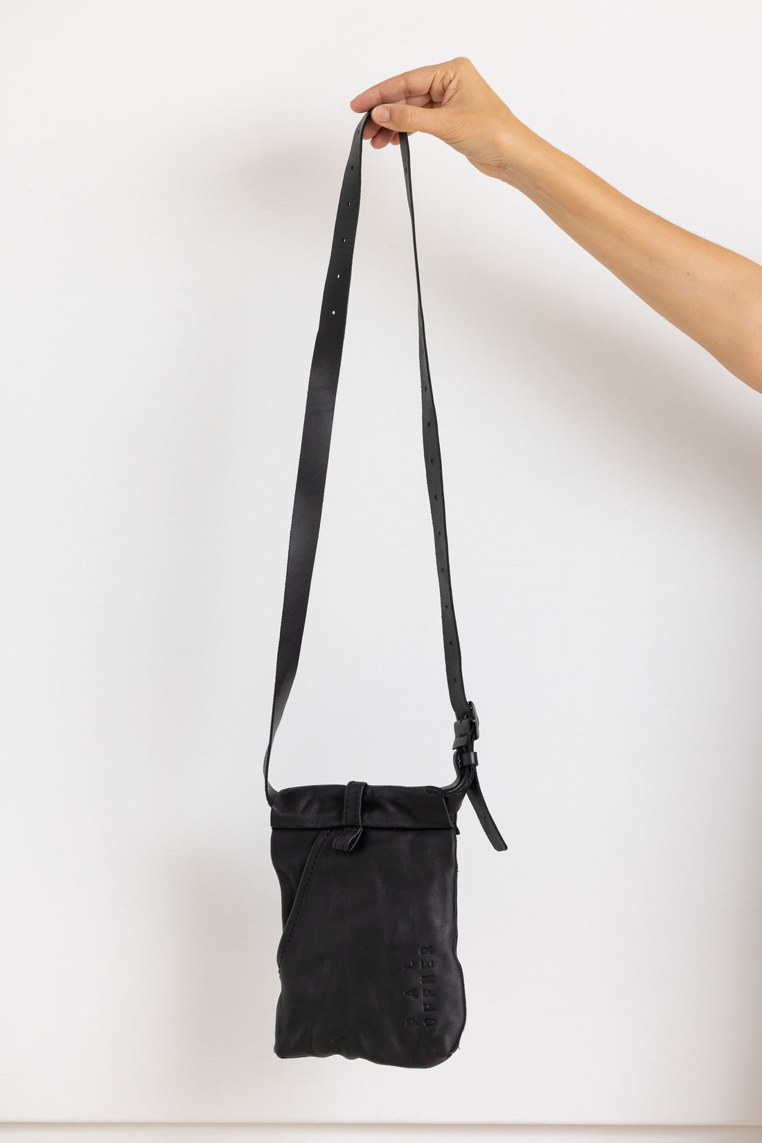 TROUSERS DETAIL LEATHER BAG BLACK