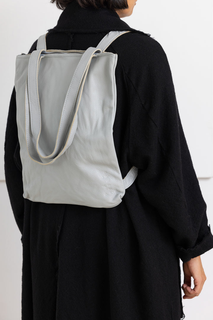 TOTE BACKPACK LEATHER BLUISH GREY