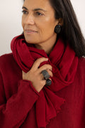 MAMA B Bufanda segovia en tono rojo oscuro