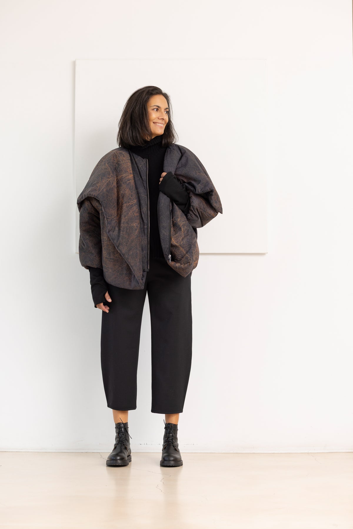 SANCTAMUERTE Chaqueta corta moteada marrone y gris – imagen 5