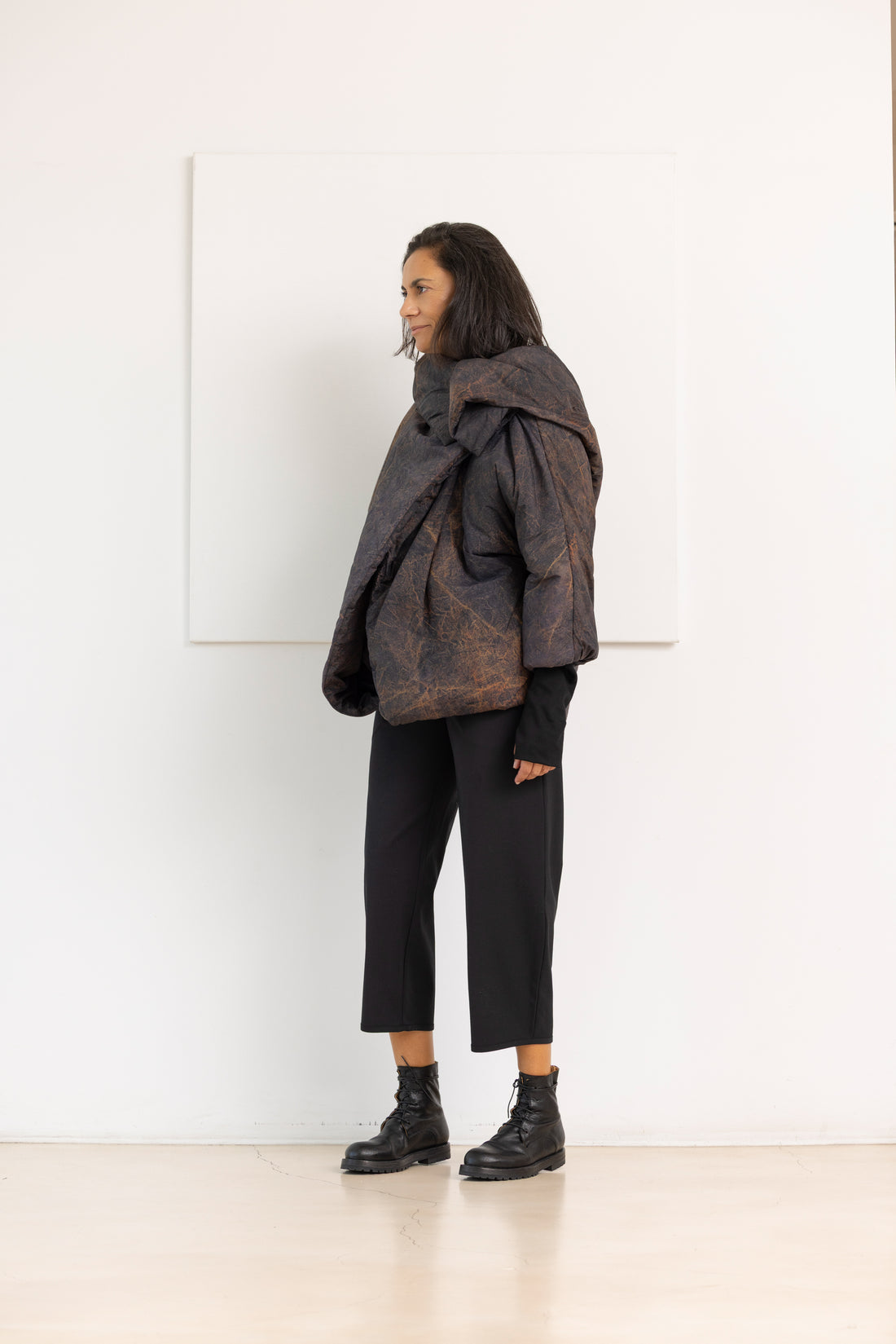 SANCTAMUERTE Chaqueta corta moteada marrone y gris