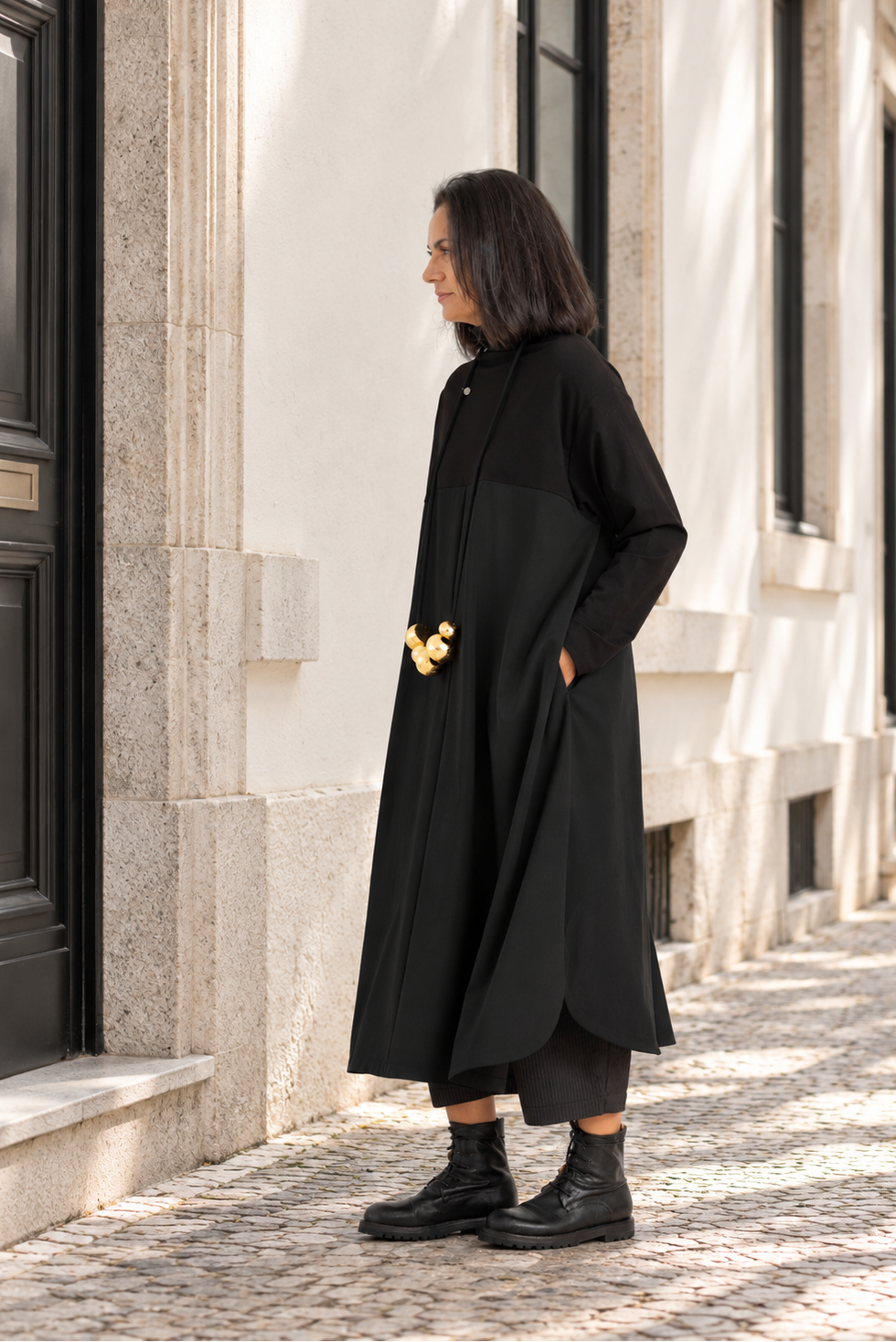 MOYURU Vestido preto & preto